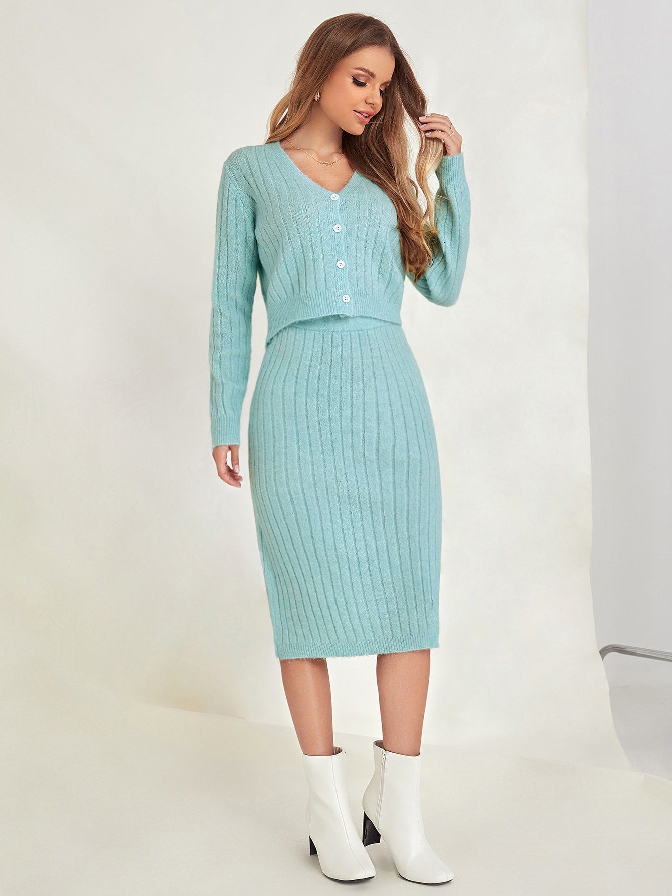 Blue V-Neck Ribbed Knit Cardigan and Split Thigh Skirt