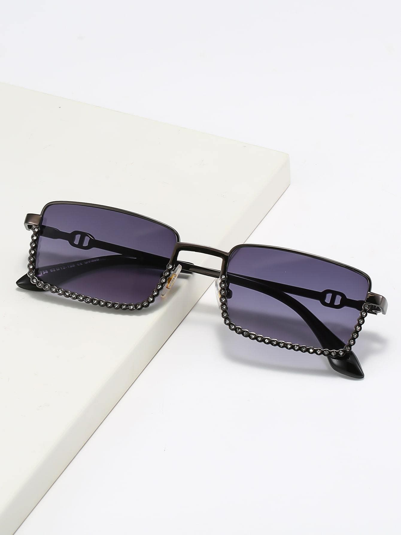 Rhinestone Decor Square Metal Frame UV Protected Sunglasses