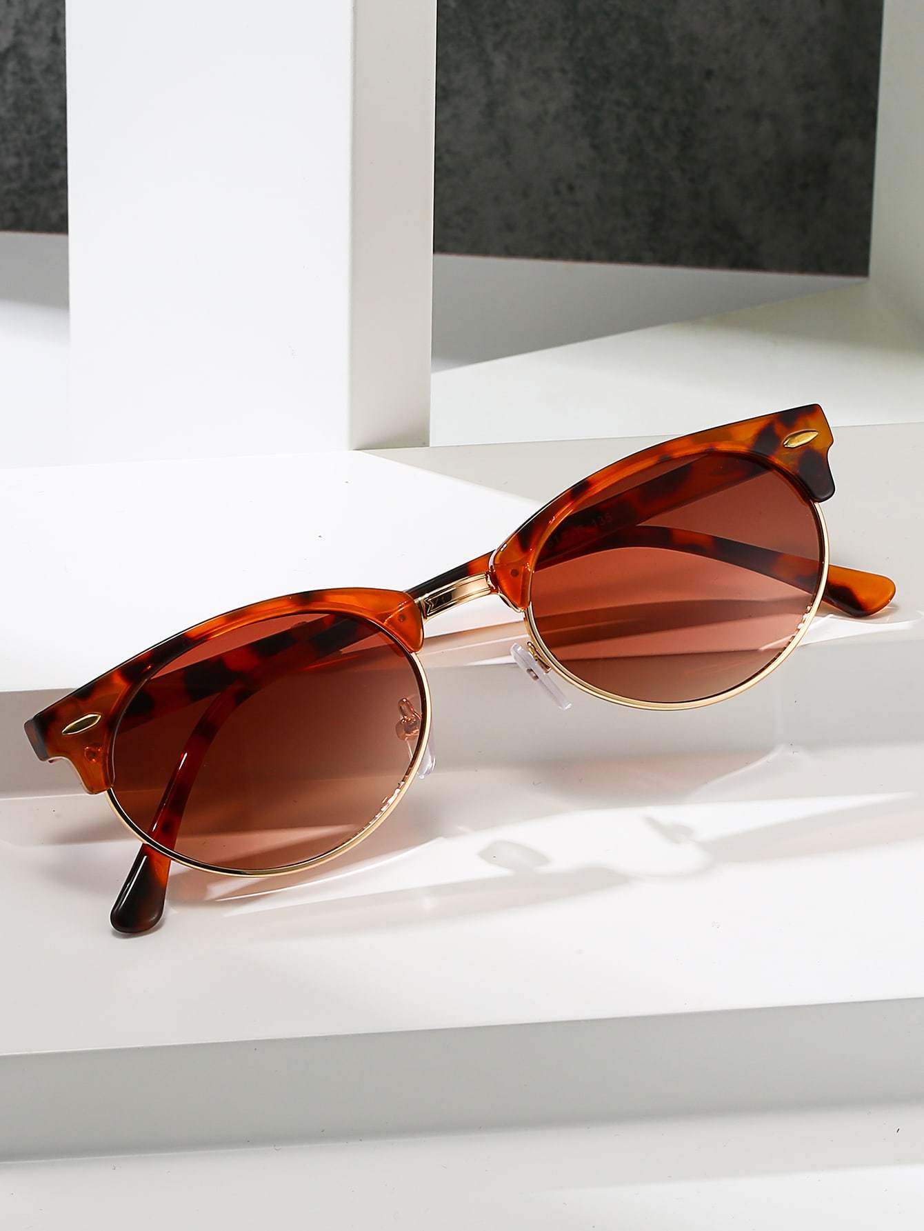 Brown Tortoiseshell Frame UV Protected Sunglasses