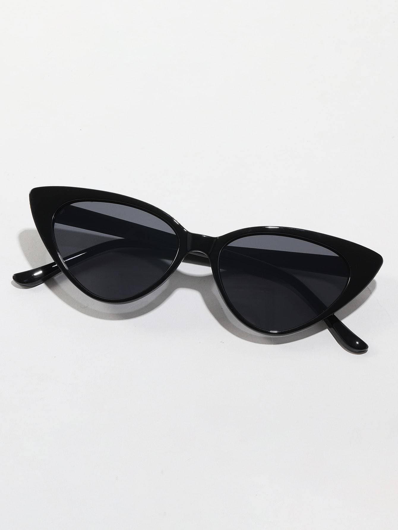 Cat Eye Tinted Lens UV Protected Sunglasses