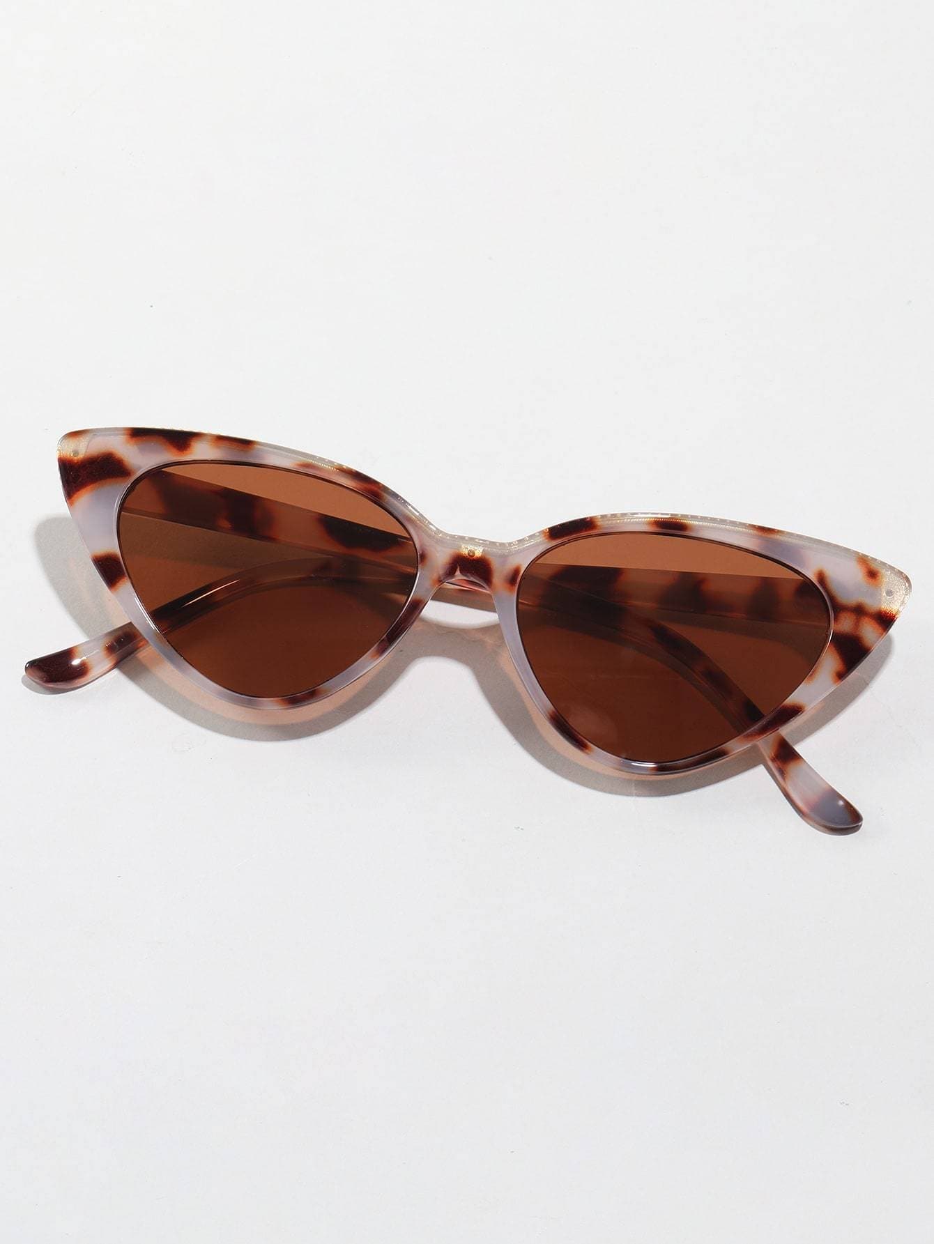 Cat Eye Tinted Lens UV Protected Sunglasses