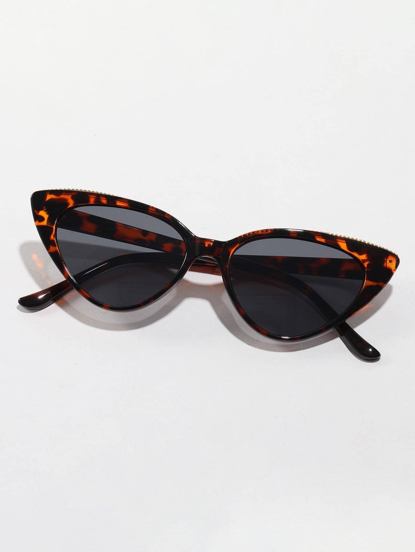Cat Eye Tinted Lens UV Protected Sunglasses