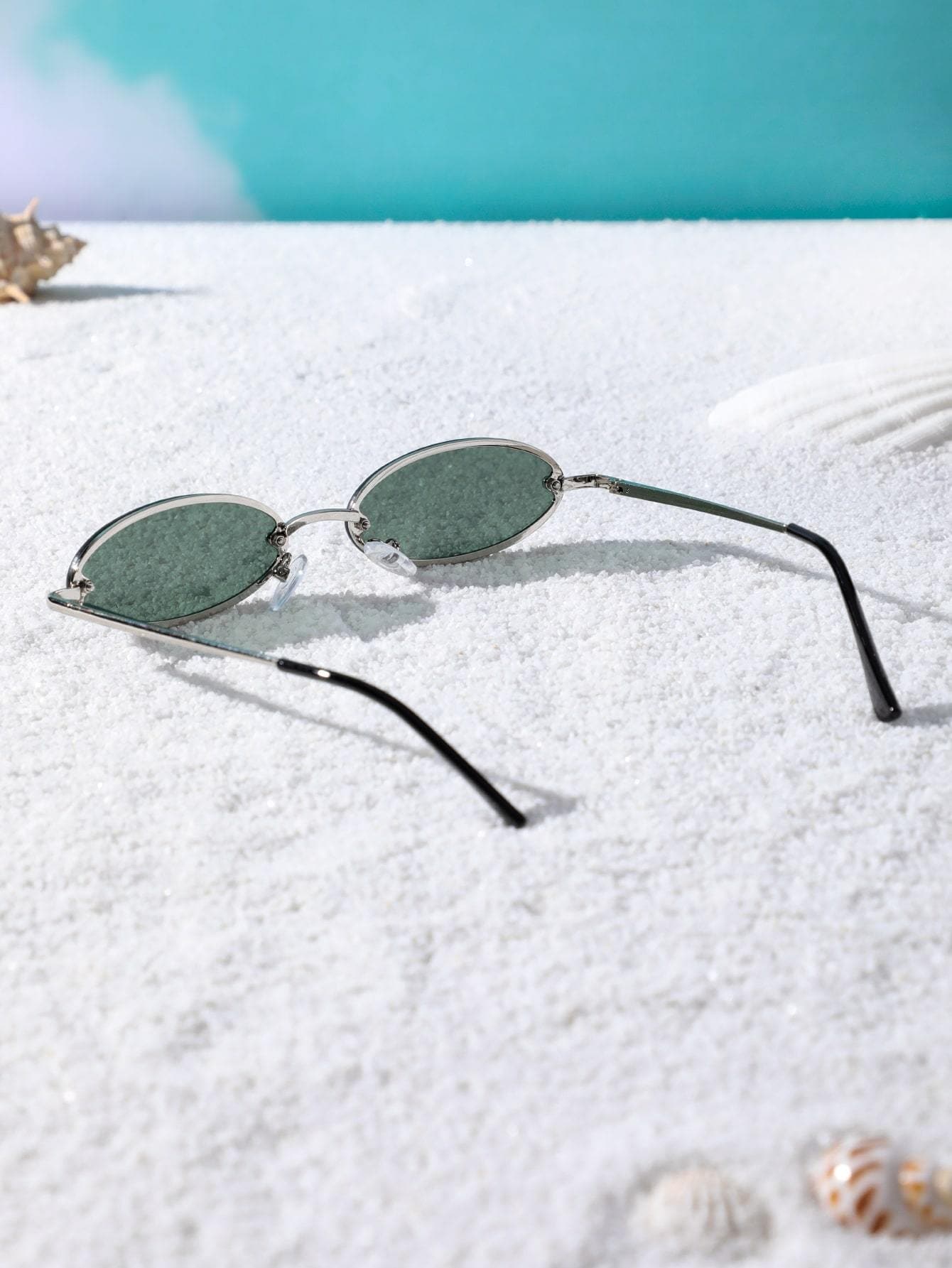Oval Metal Frame UV Protected Sunglasses