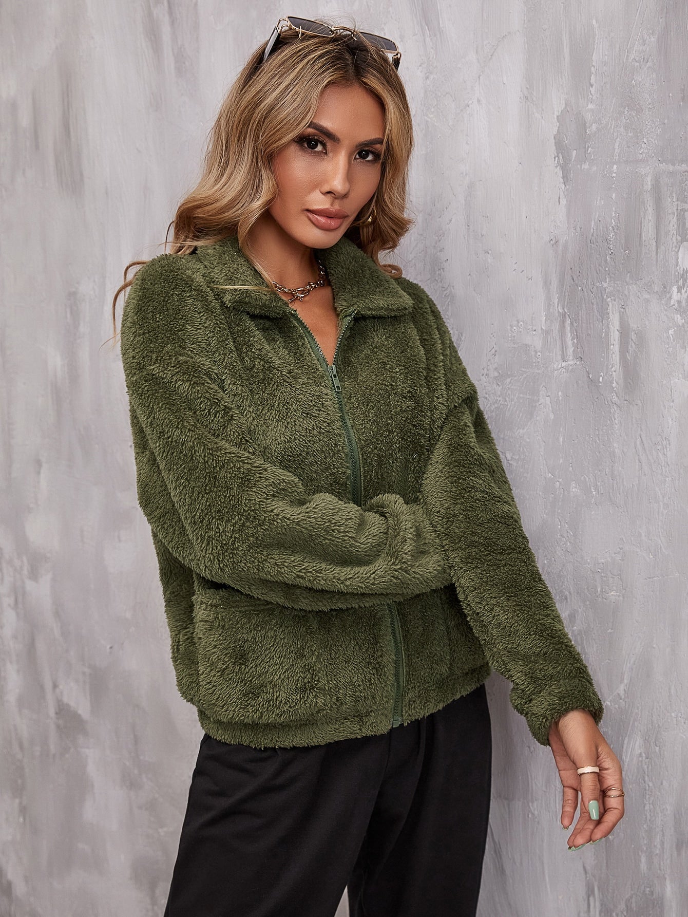 Army Green Drop Shoulder Zip Up Pocket Teddy Jacket