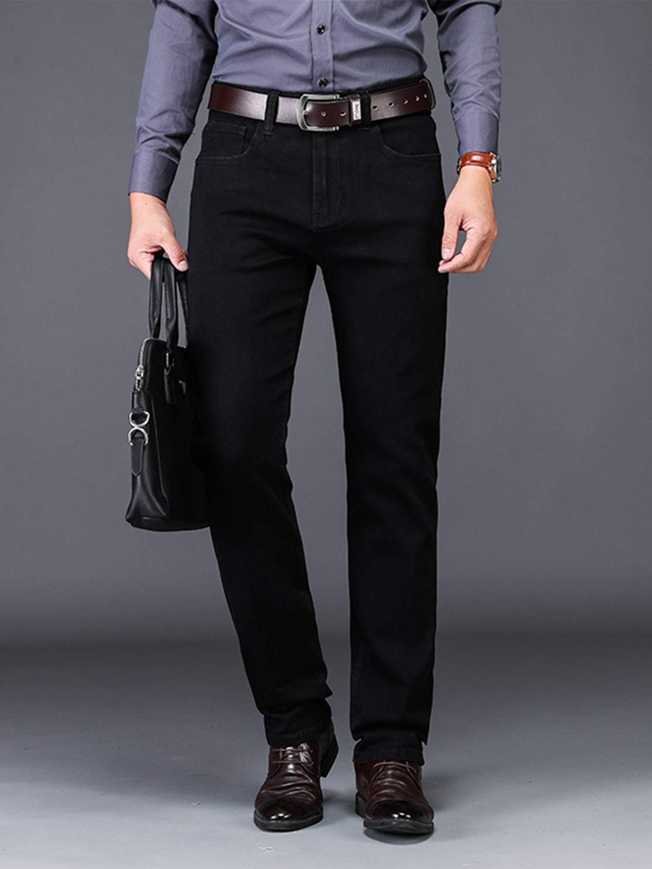 Black Solid Zip-up Pocket Detail Jeans