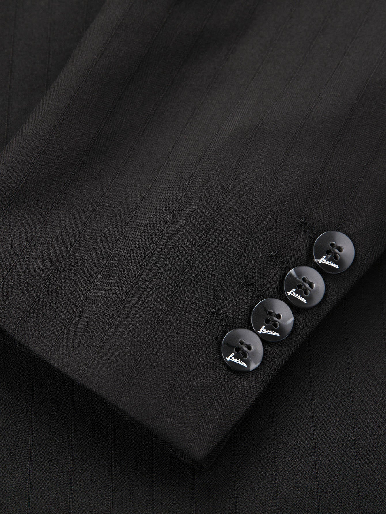 Black Solid Single Button Lapel Neck Slim Fit Blazer