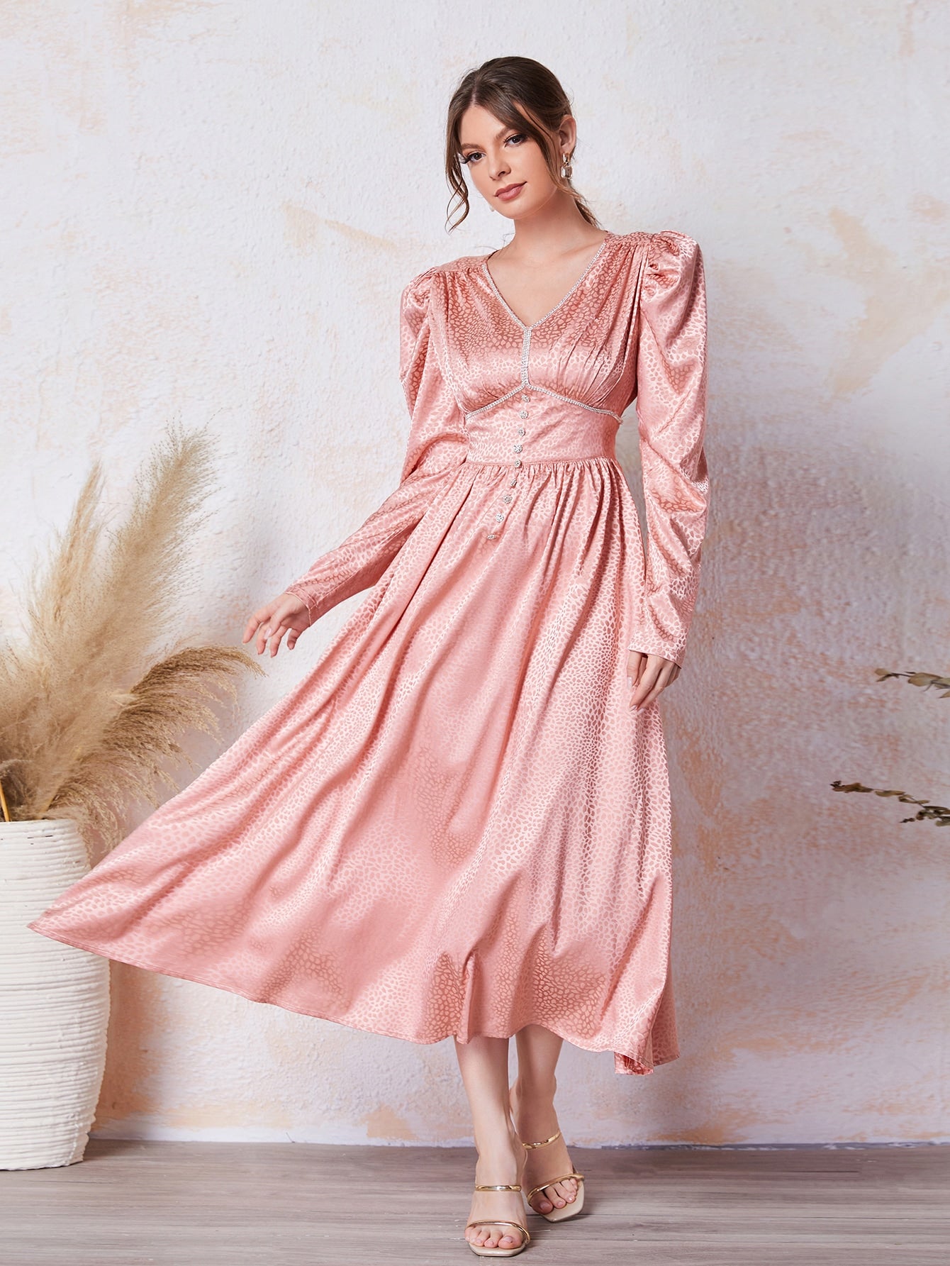 V-neck Puff Sleeve Rhinestone Jacquard Dress