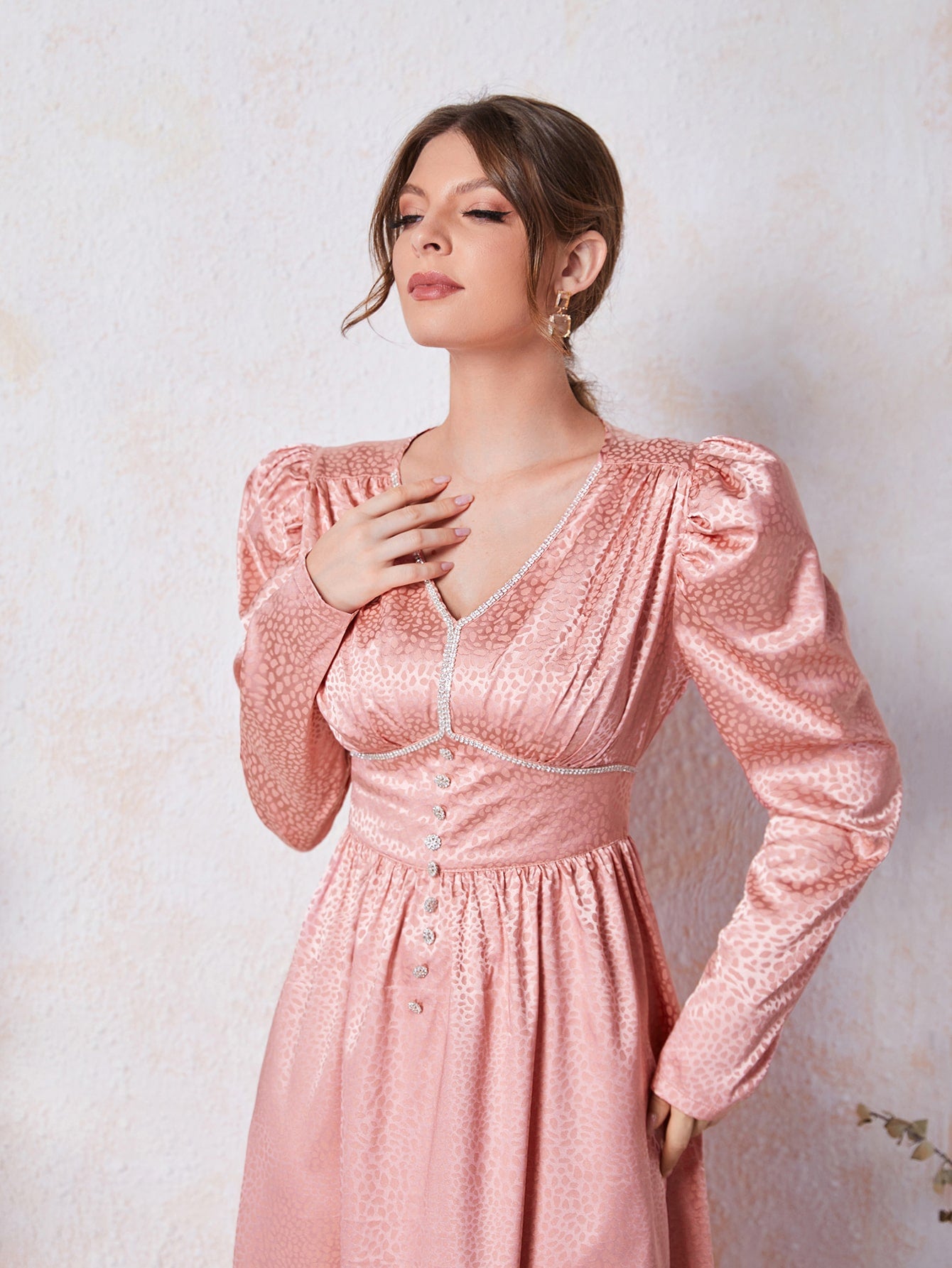 V-neck Puff Sleeve Rhinestone Jacquard Dress
