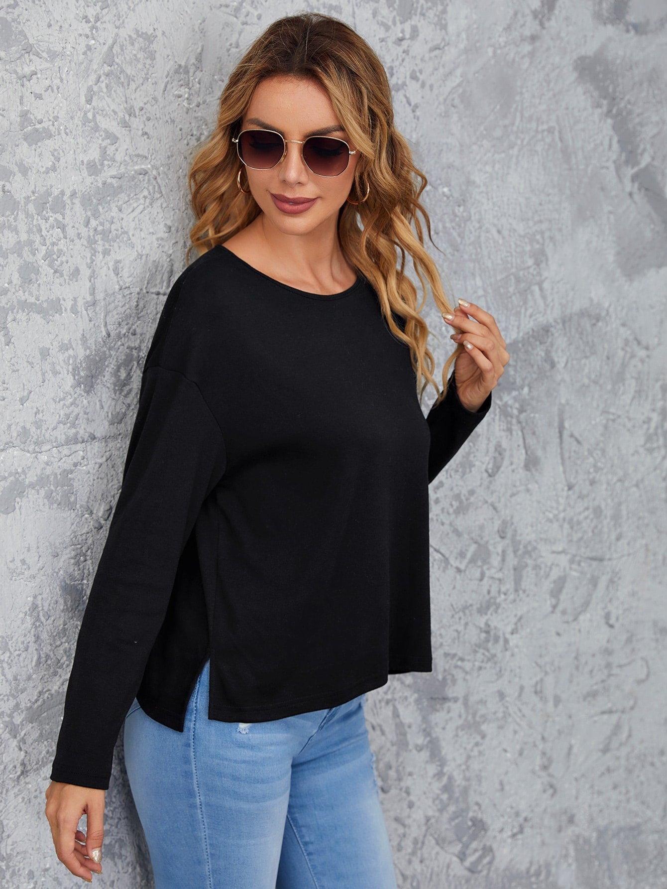 Black Round Neck Drop Shoulder Split Hem Tee Top