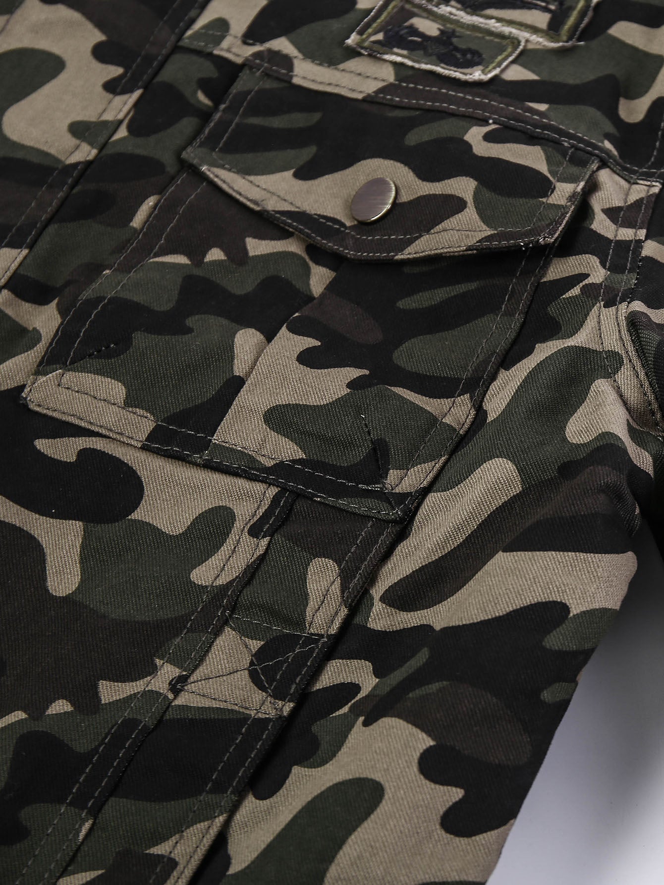 Camo Print Patch Detail Flap Pocket Jacket