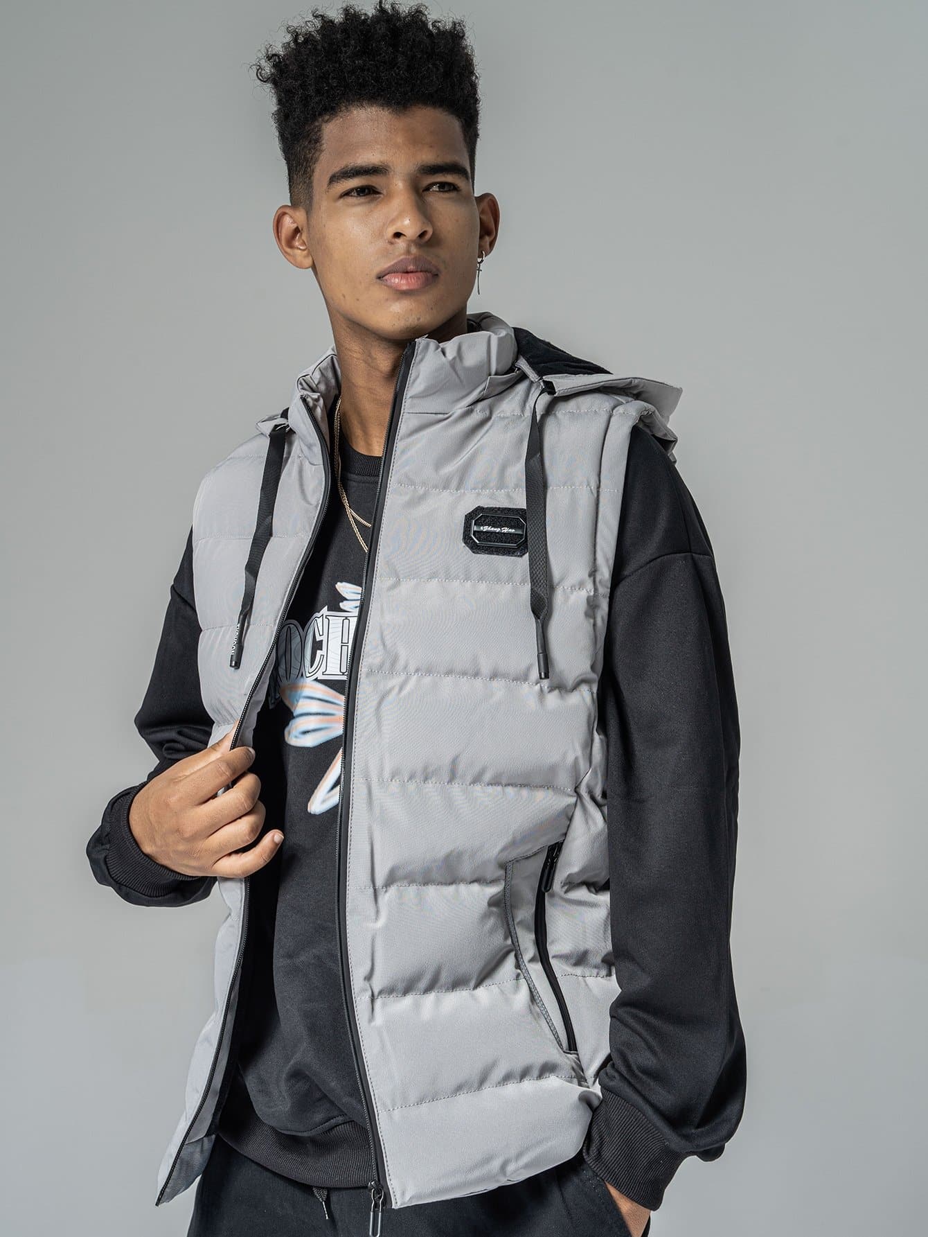 Grey Sleeveless Patched Drawstring Hooded Padded Gilet Jacket