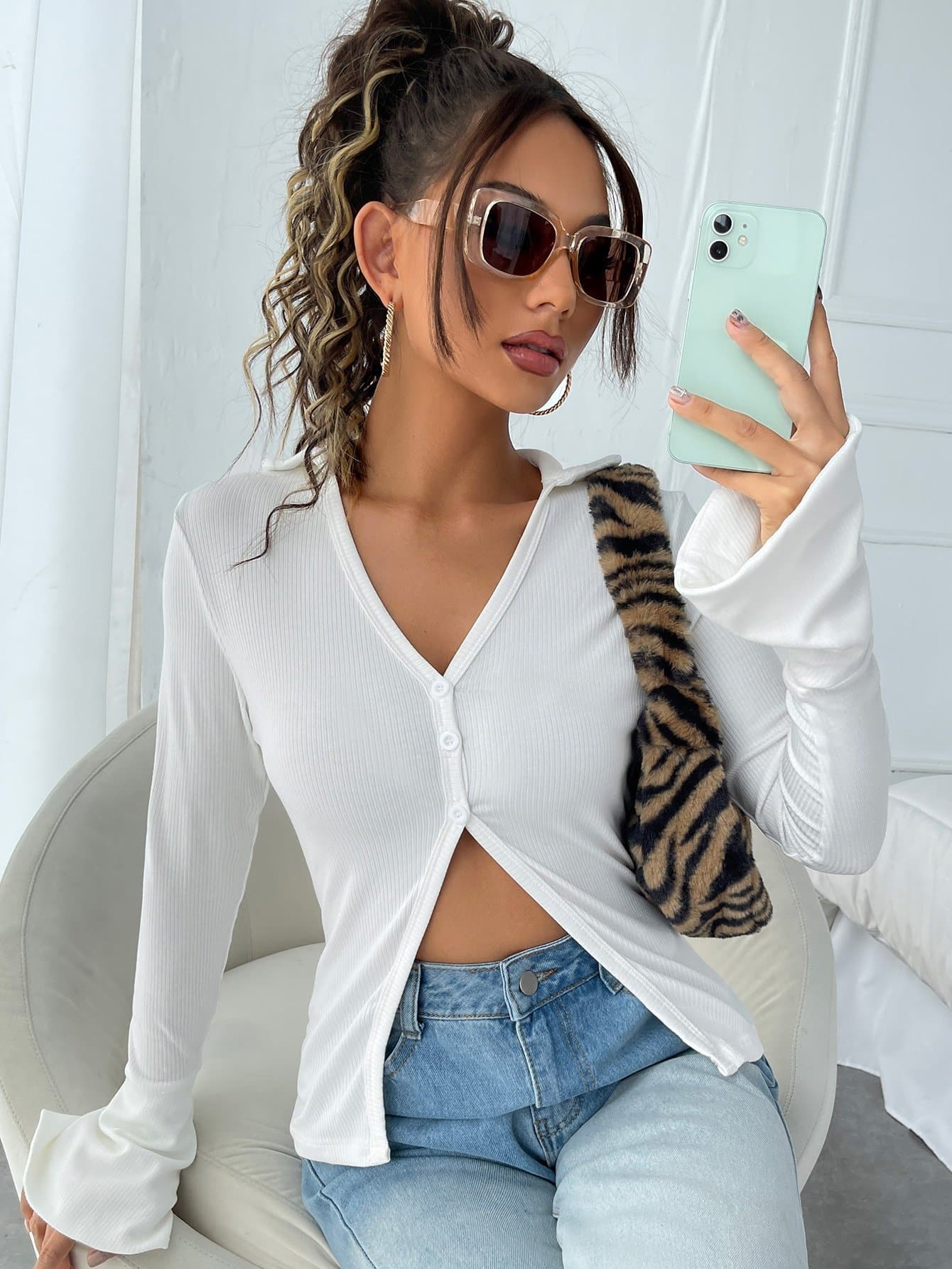 White V-Neck Split Hem Flounce Sleeve Slim Fit Tee Top