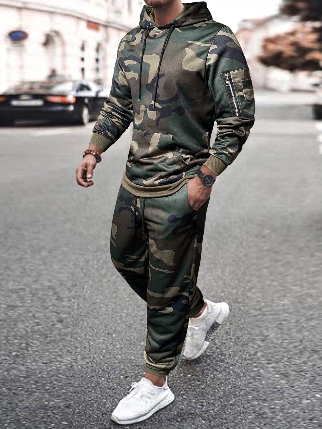 Camo Print Drawstring Hoodie and Joggers –