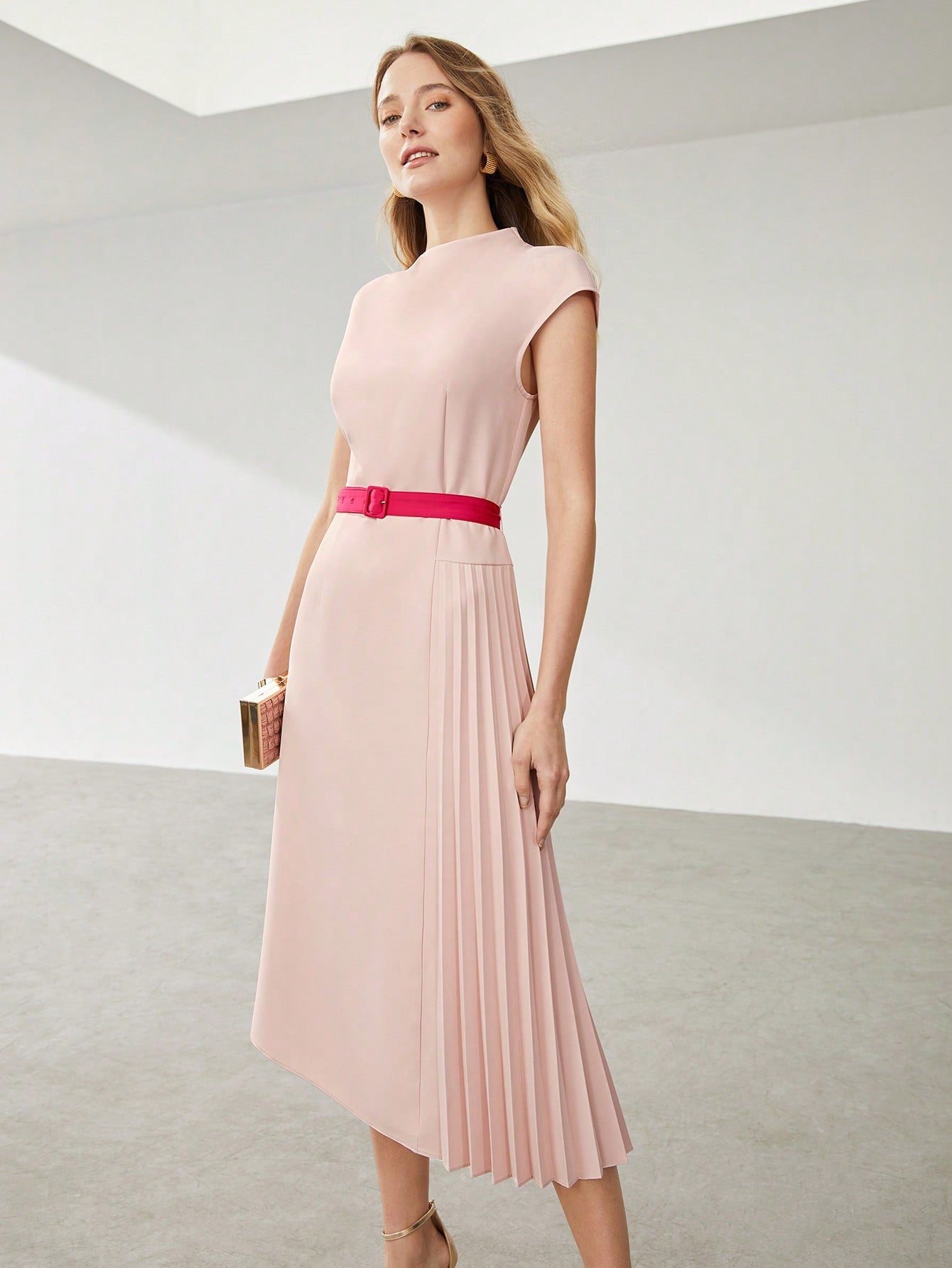 Coral Pink Pleated Midi Dress Wear.Style Coral Pink Pleated Midi Dress Wear.Style