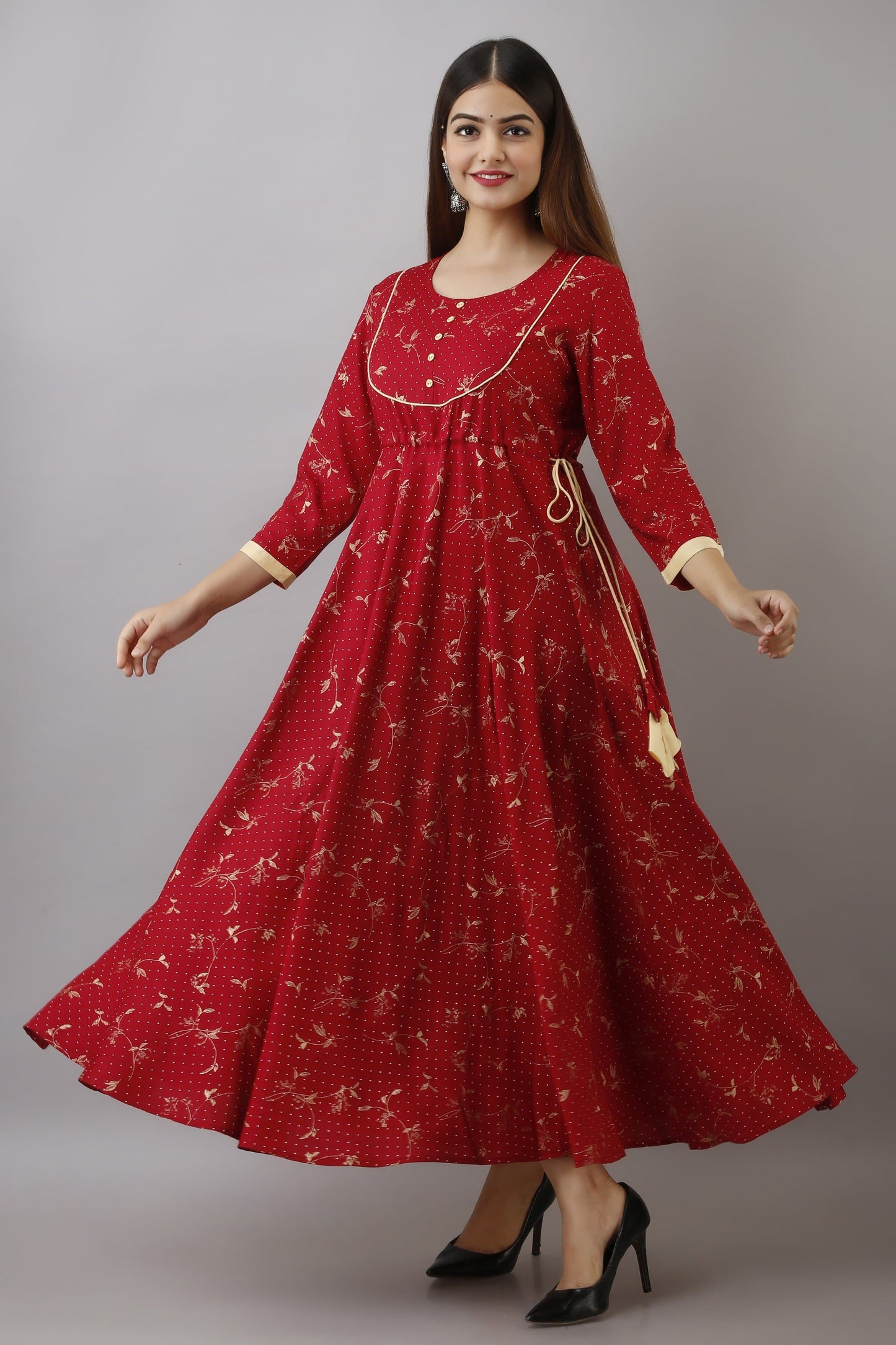 Round Neck Three Fourth Sleeve Printed Flared Kurta