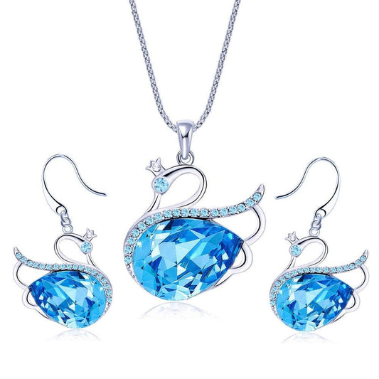 Authentic Crystals from Swarovski Designer Pendant Set Jewellery