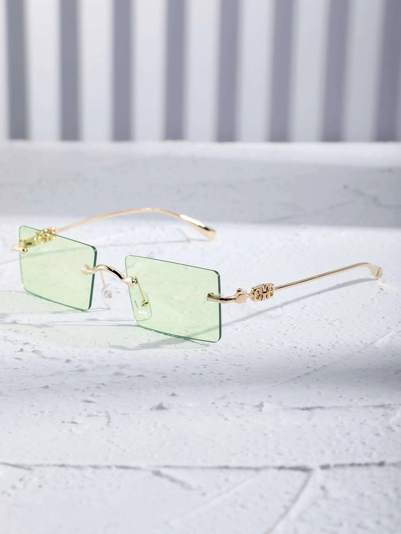 Rectangle Lens Rimless Sunglasses