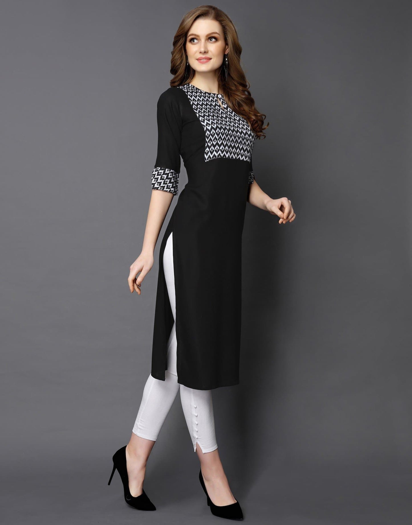 Chevron Zig Zag Geometric Print Keyhole Neckline Three Fourth Sleeve Straight Kurta