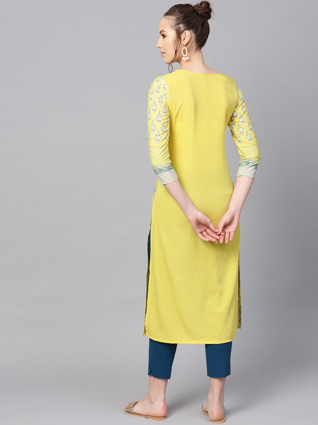 Yellow Round Neck Three Quarter Sleeve Printed Straight Kurta