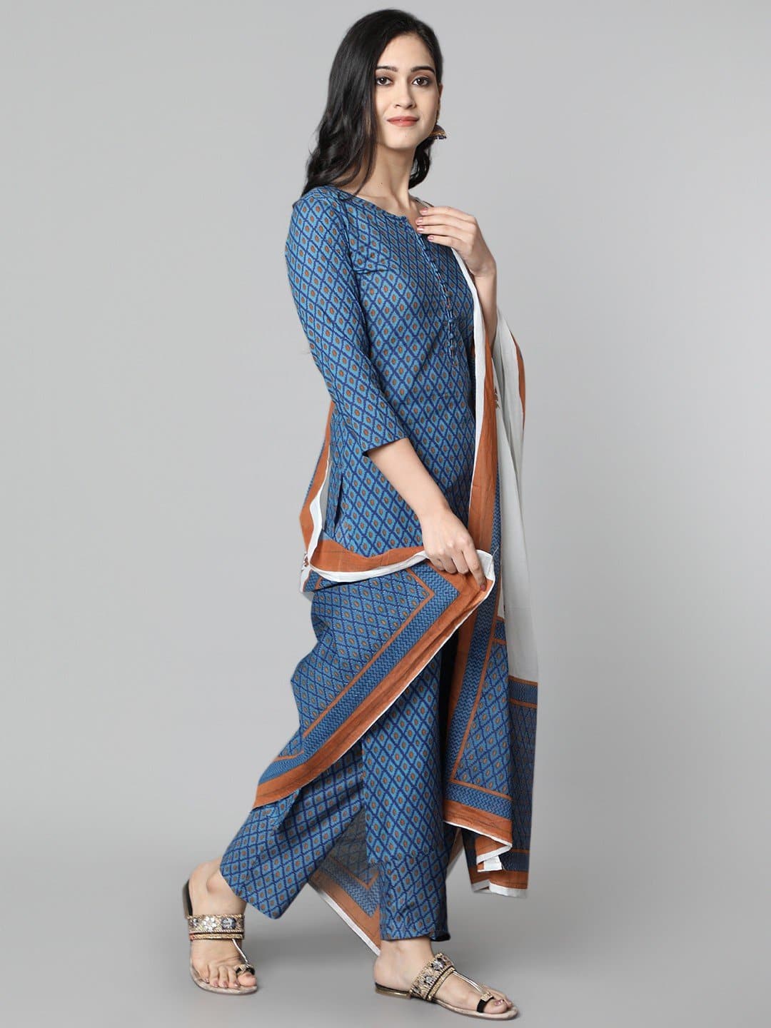 Blue V-Neck Printed Kurta and Pant Set