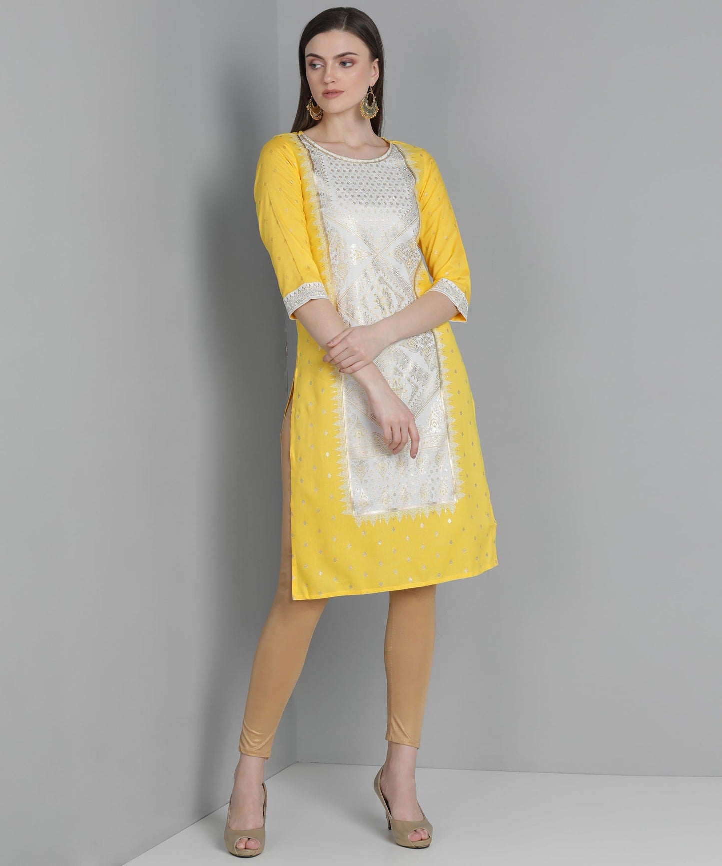 Yellow Round Neck Three Fourth Sleeve Floral Print Straight Kurta