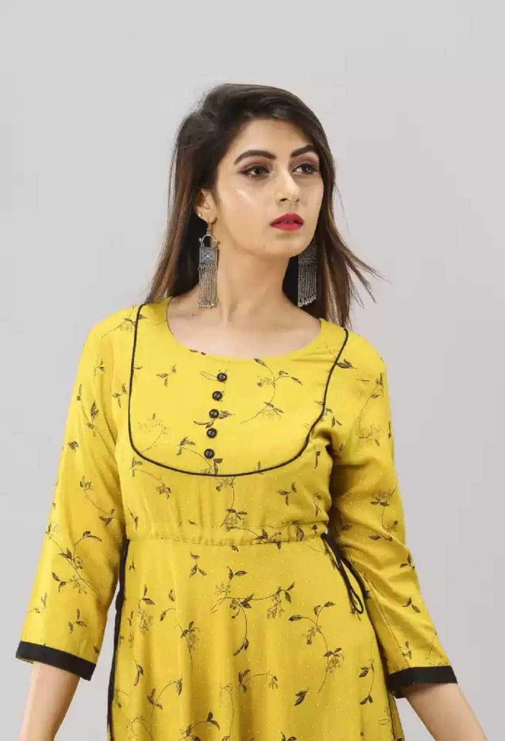 Round Neck Three Fourth Sleeve Printed Flared Kurta