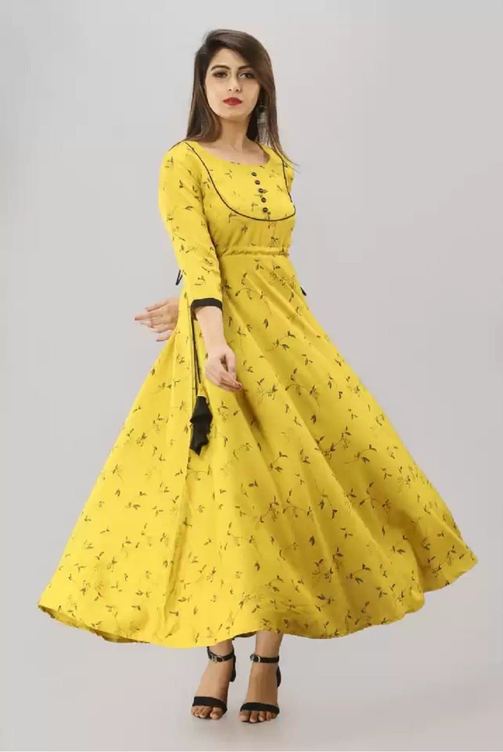 Round Neck Three Fourth Sleeve Printed Flared Kurta