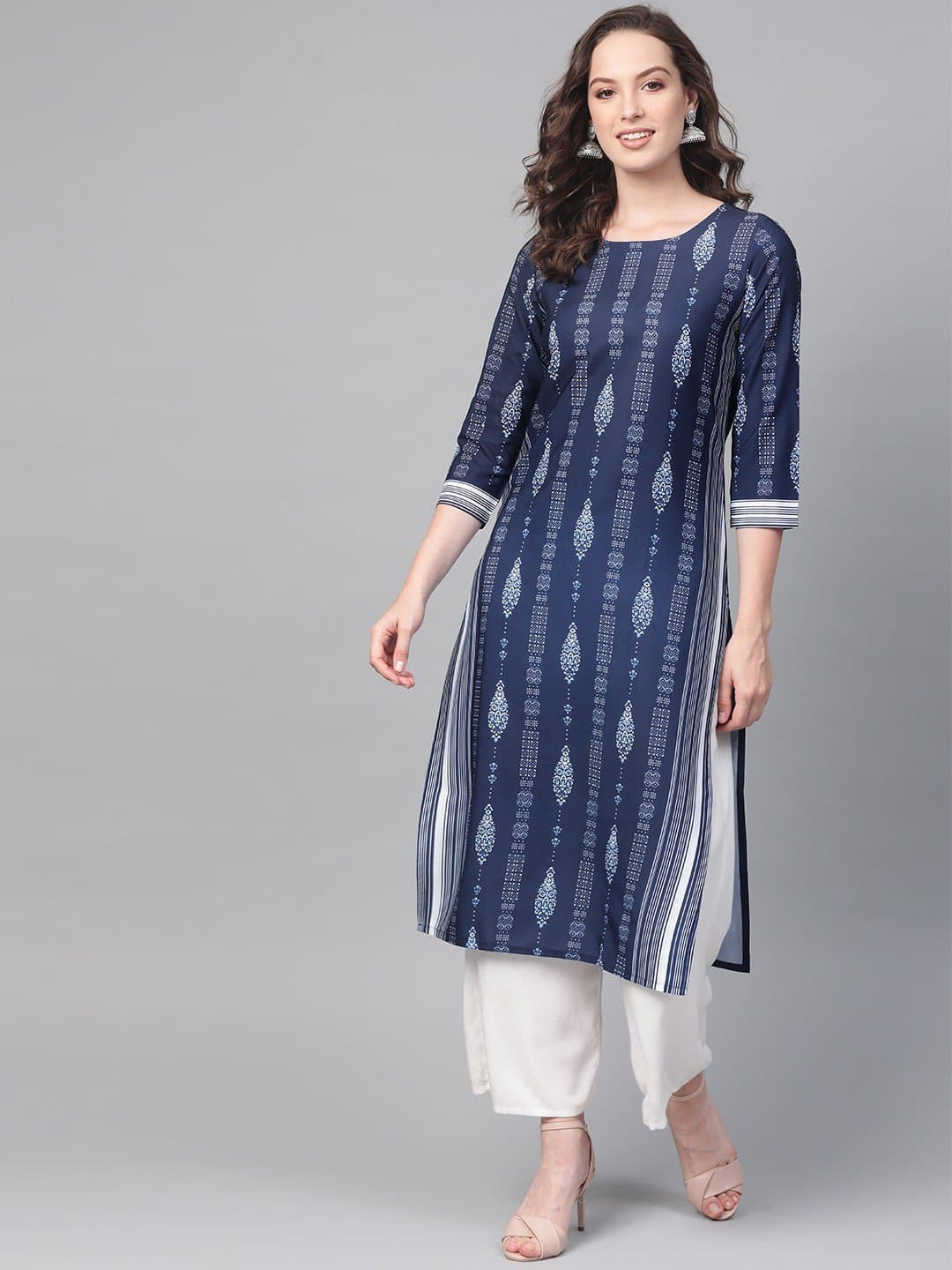 Blue Round Neck Three Quarter Sleeve Printed Straight Kurta