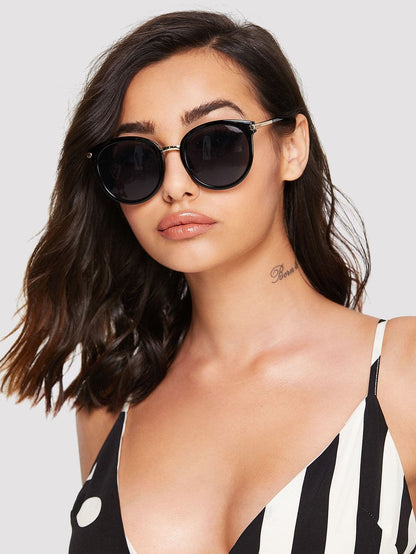 Two Tone Frame Flat Lens Sunglasses