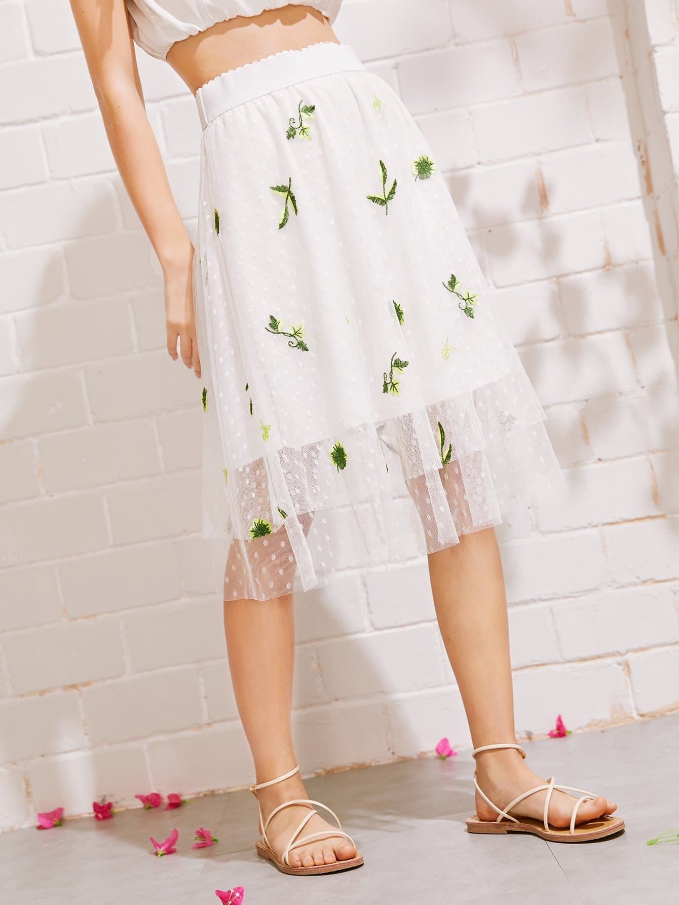 White Leaf Embroidered Mesh Overlay Skirt – Wear.Style