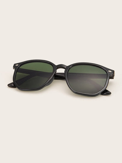 Black Rivet Decor Flat Lens Sunglasses