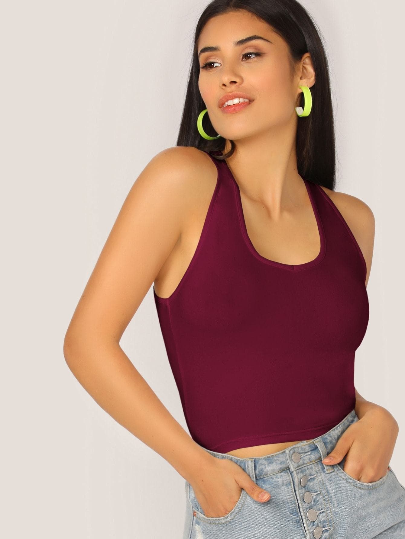 Scoop Neck Solid Fitted Tank Top - Burgundy