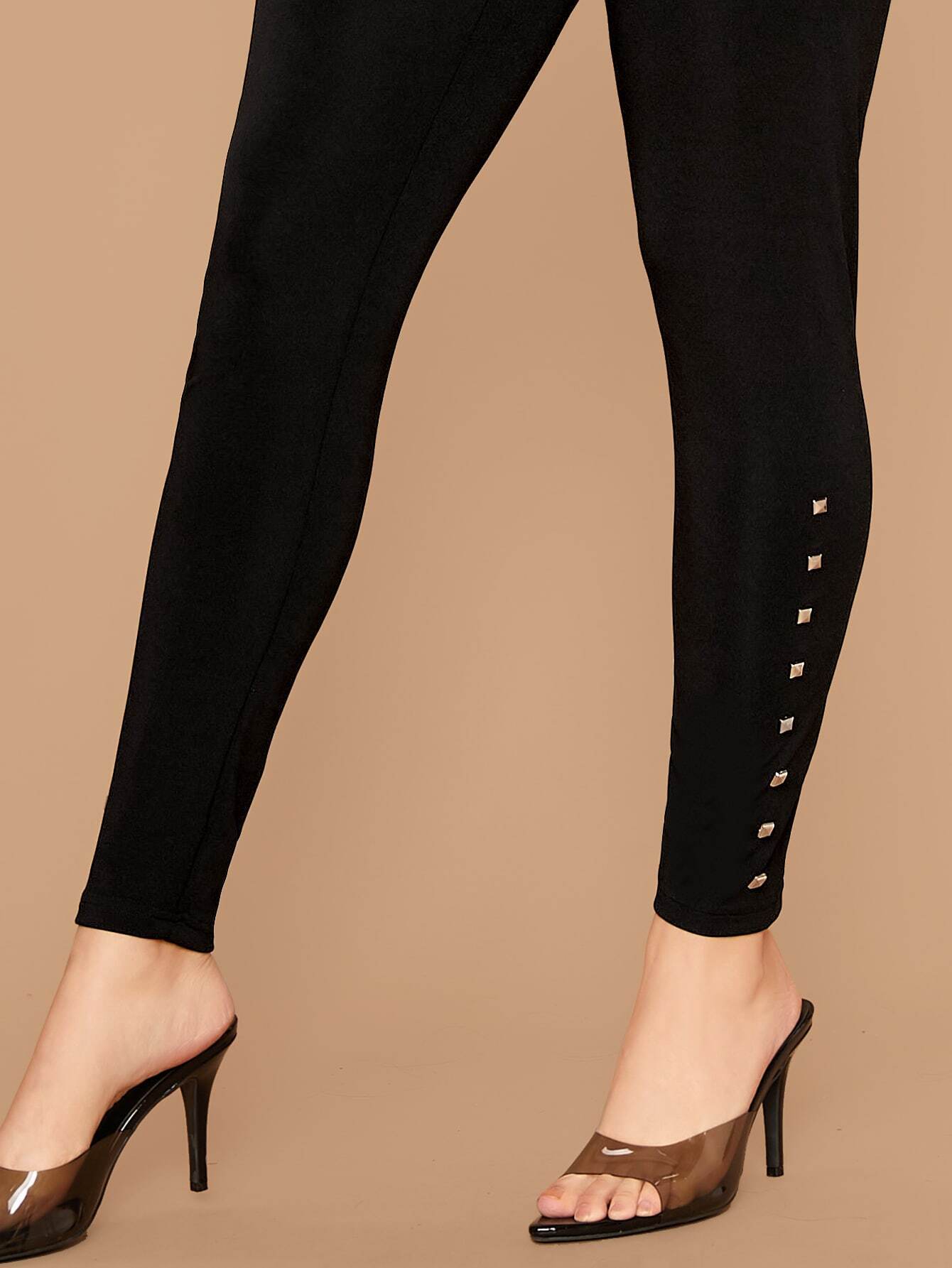 Black Plus Size Slim Fit Studded Detail Leggings
