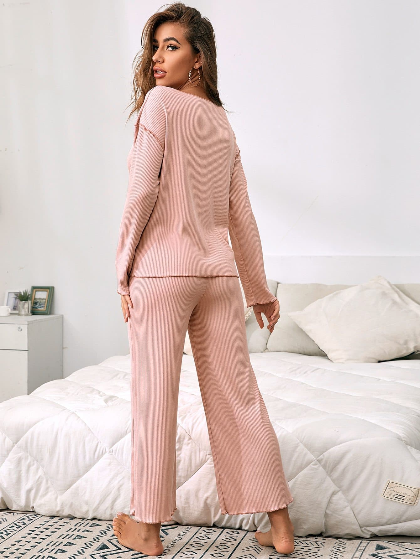 Lettuce Trim V-Neck Rib-Knit Button Front Pyjama Sleepwear Set
