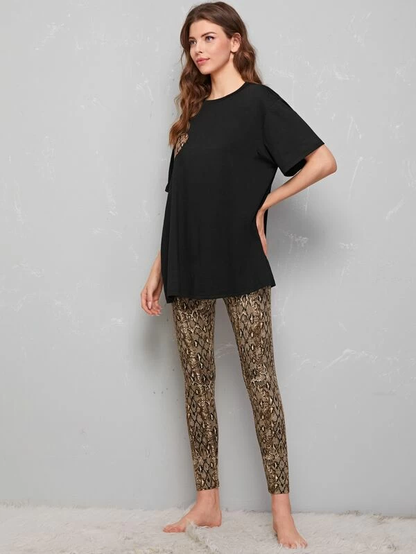Round Neck Heart Patched Tee & Leopard Leggings Sleepwear Set