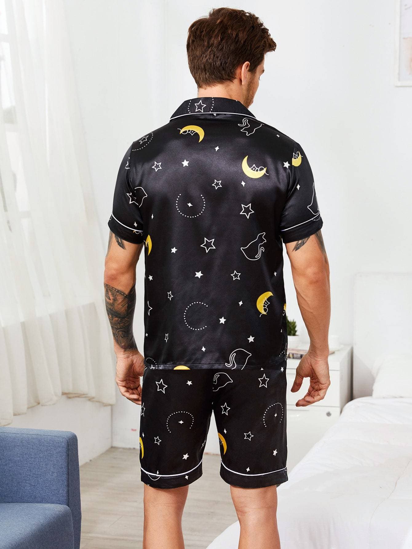 Lapel Neck Galaxy Print Satin Pyjama Sleepwear Set
