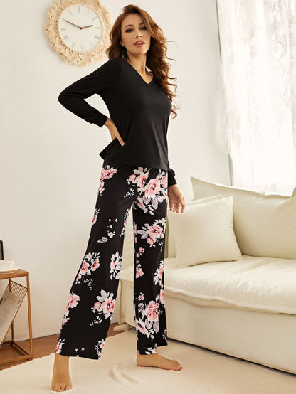 V-Neck Floral Print Knot Front Long Sleeve Pyjama Sleepwear Set