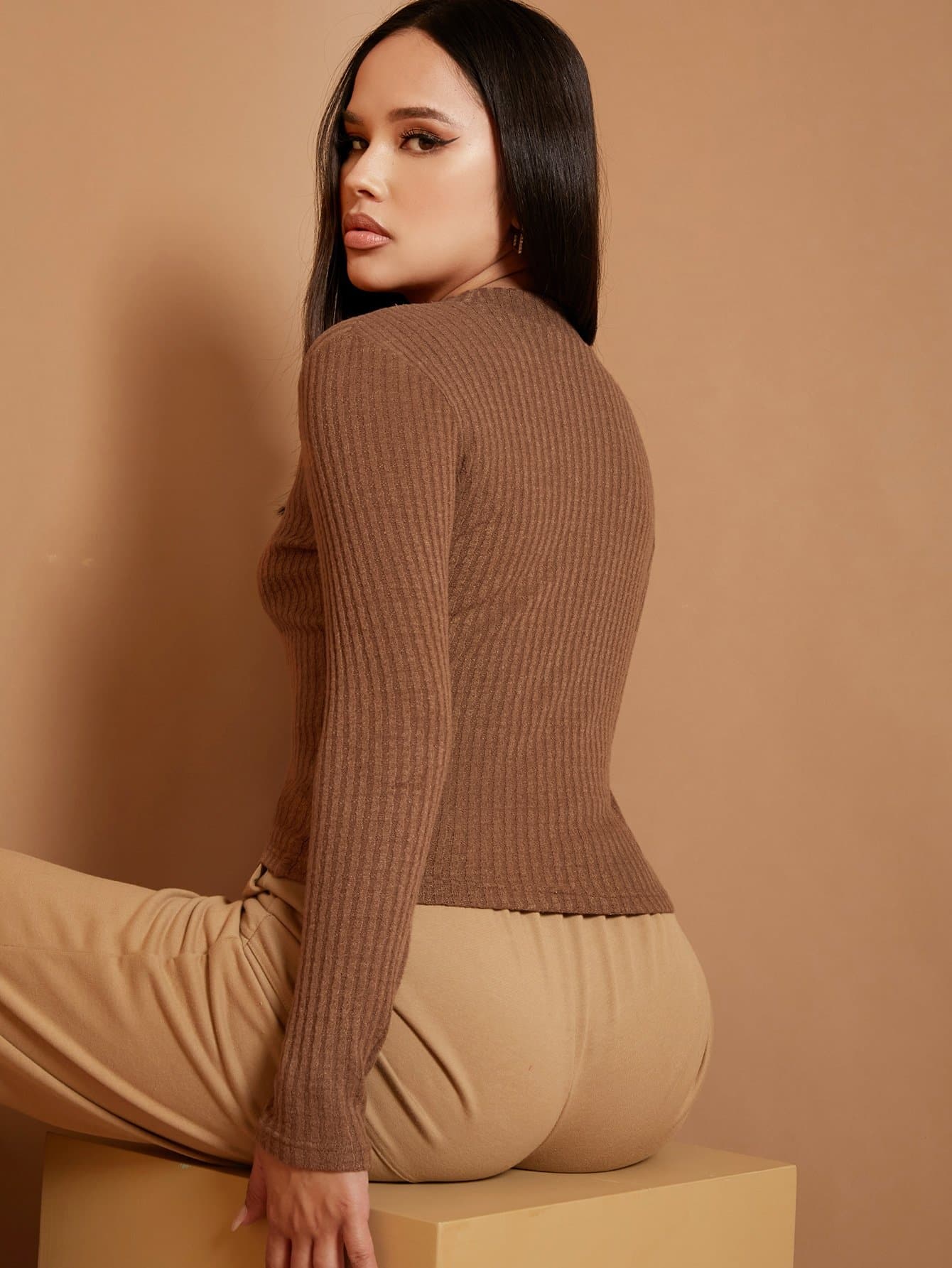 Stand Collar Rib-knit Slim Fitted Top