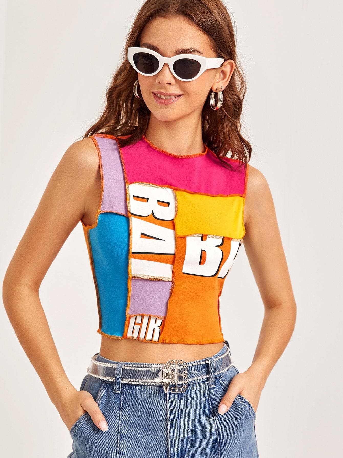 Round Neck Contrast Stitch Letter Graphic Colorblock Slim Fit Tank Top