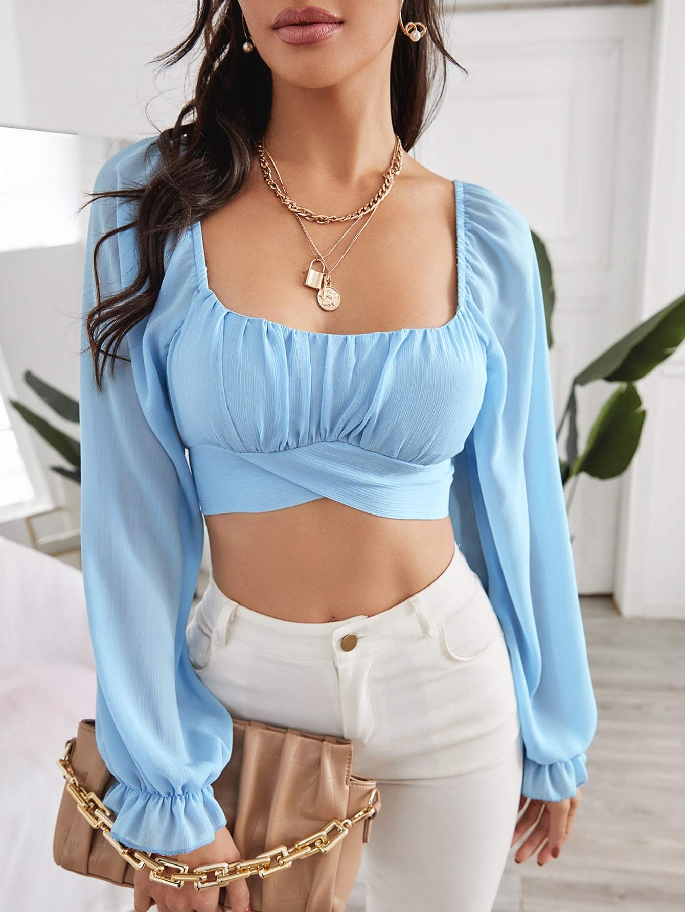 Solid Square Neck Ruched Bust Flounce Sleeve Crop Top