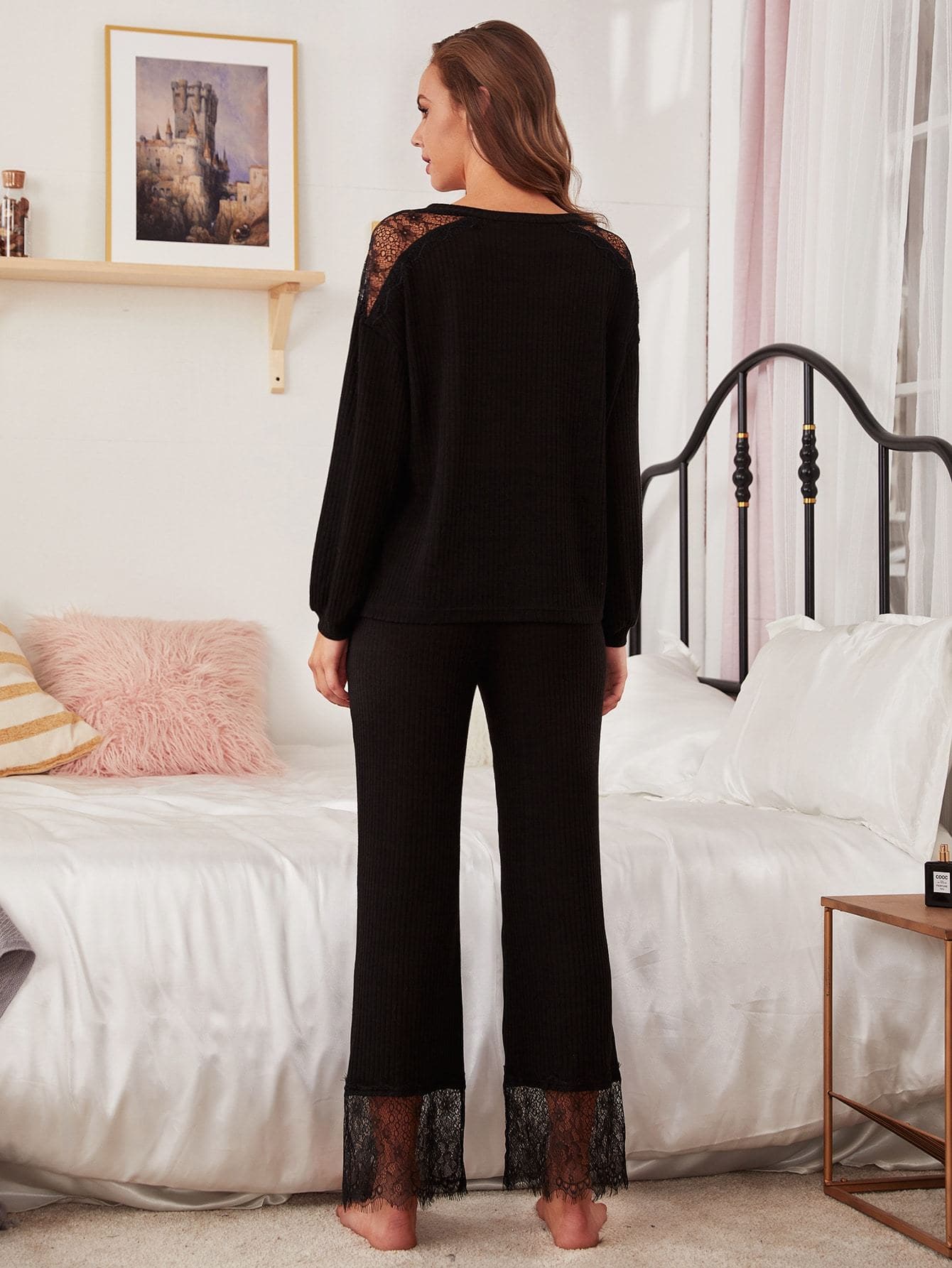 Black Solid Contrast Lace Rib-Knit Pyjama Sleepwear Set