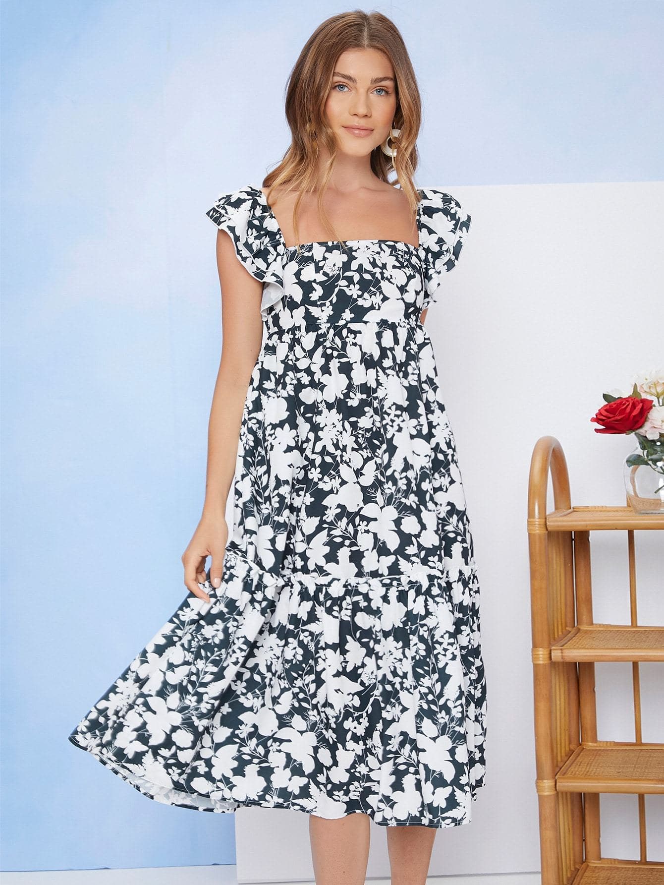 Black White Square Neck Ruffle Armhole Allover Floral Print Dress