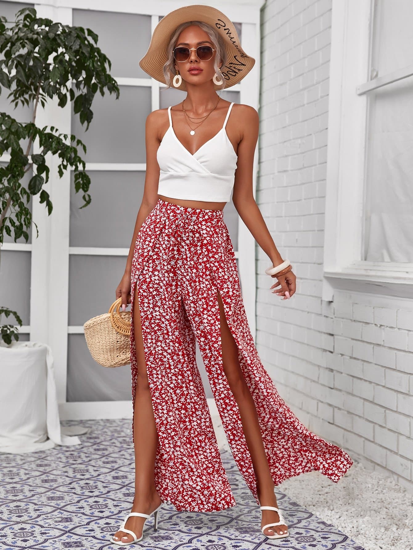 Outfit Wide Leg Pants  Loose Cami Top w COMMA