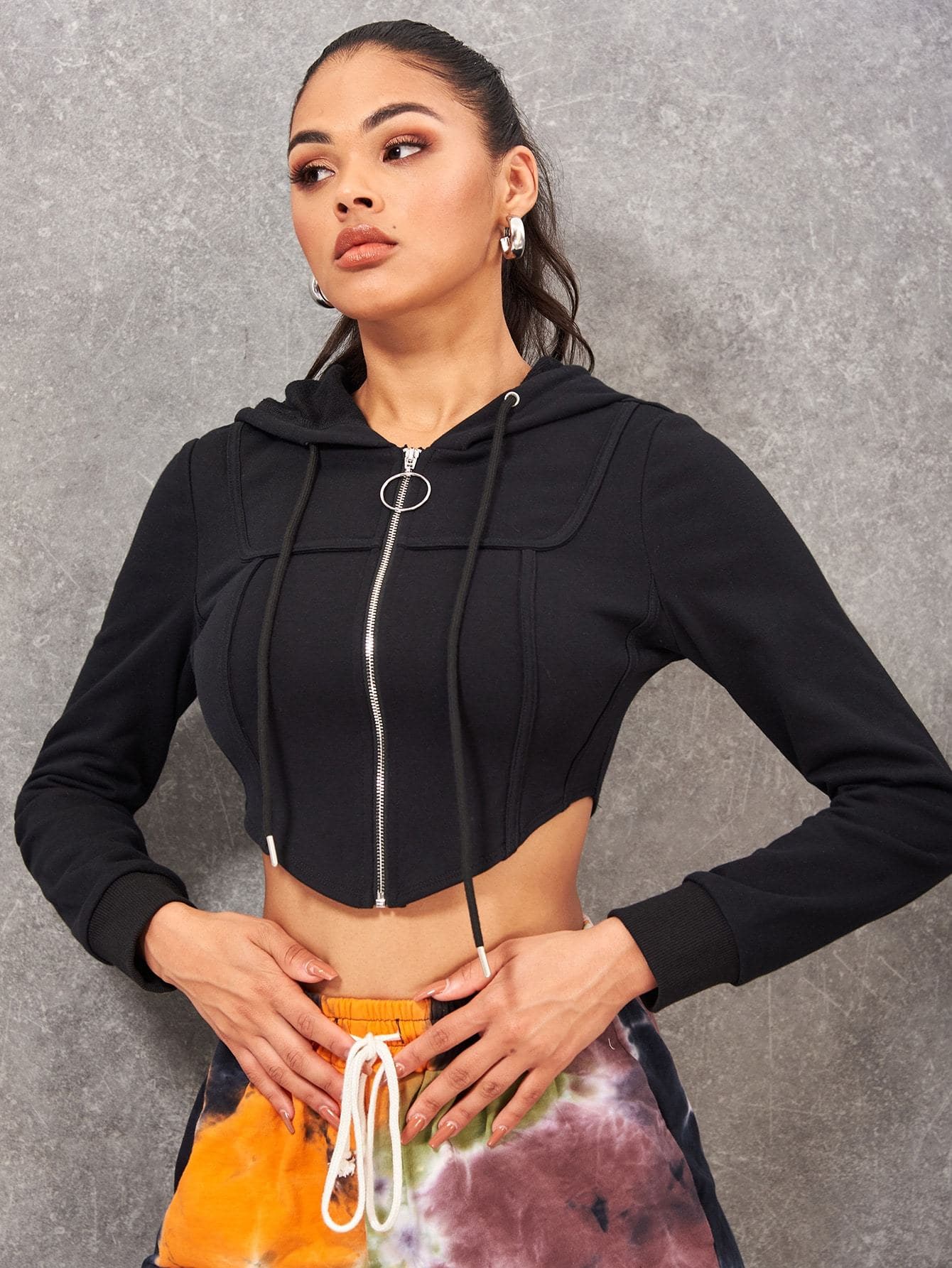 Black O-ring Zip Up Crop Sweatshirt