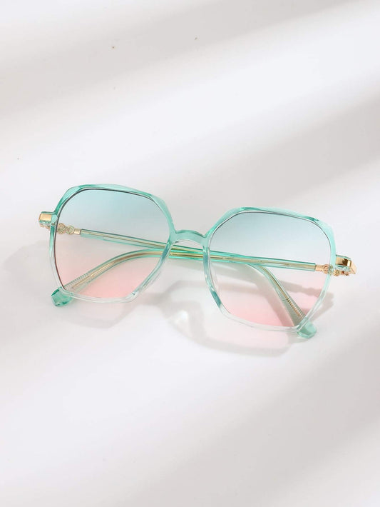 Geometric Frame UV Protected Sunglasses