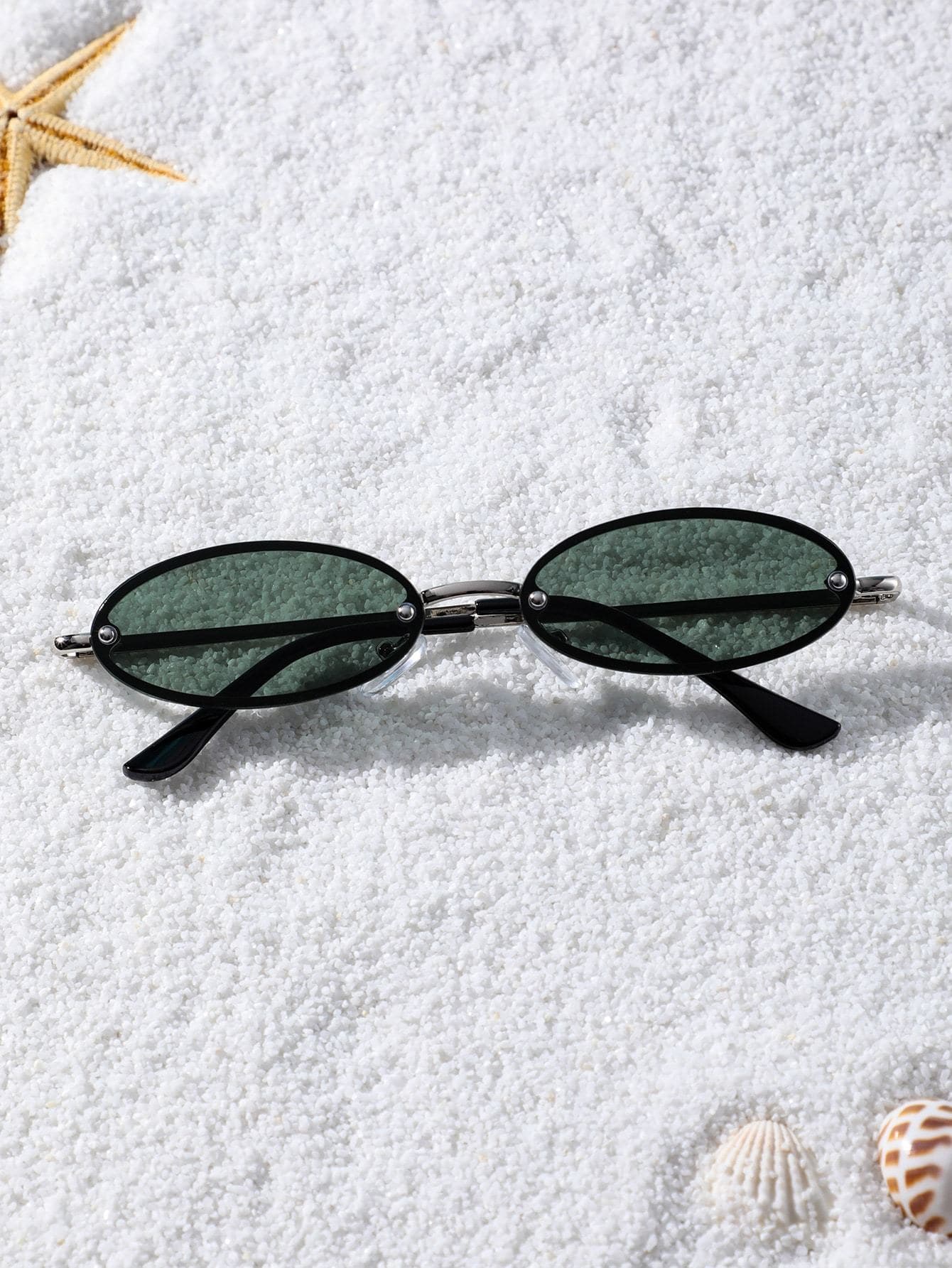 Oval Metal Frame UV Protected Sunglasses