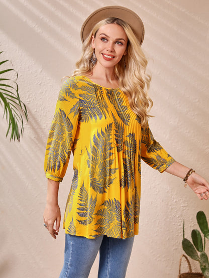 Round Neck Three Quarter Sleeve Tropical Print Pleated Blouse Top