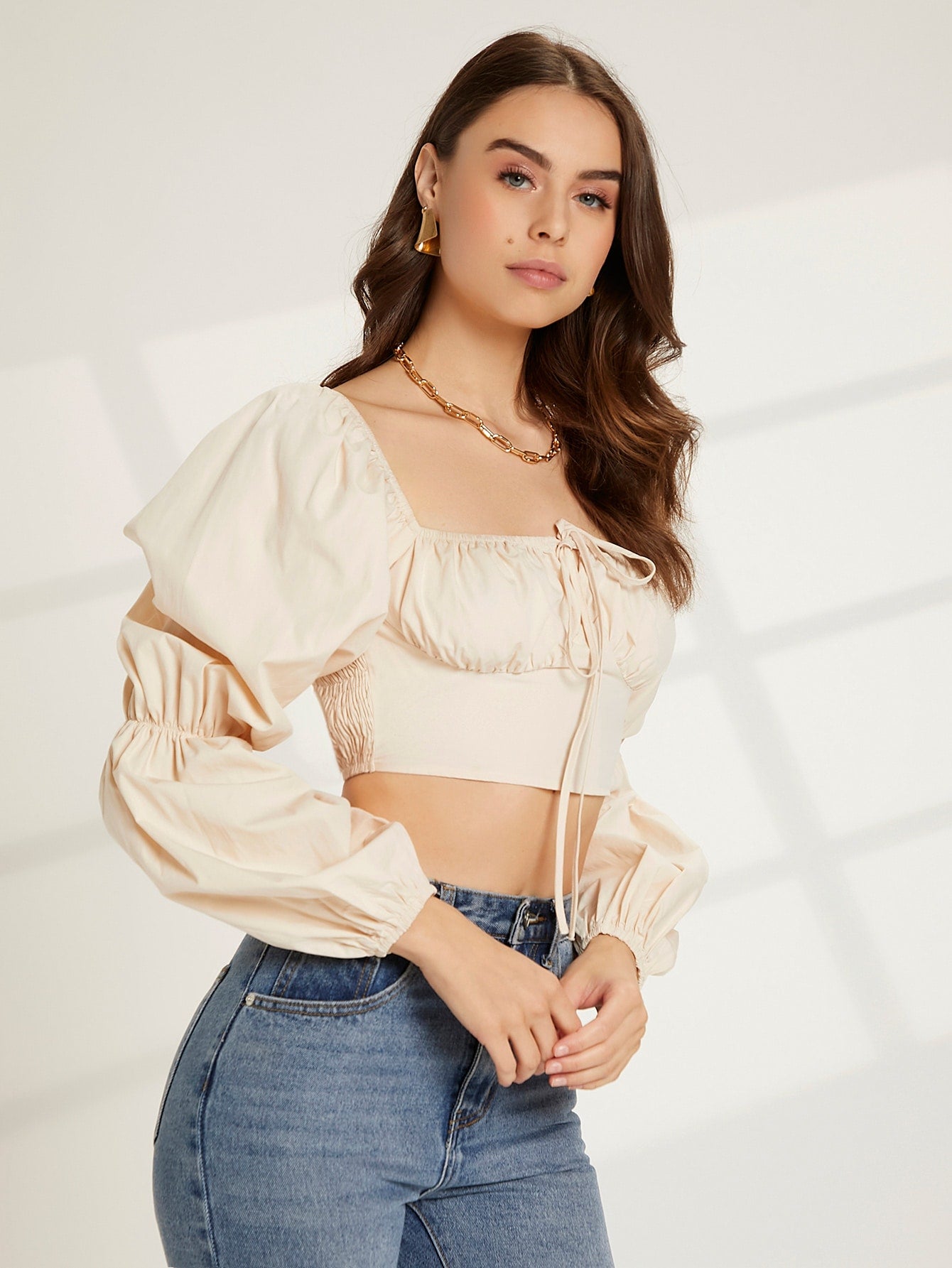 Square Neck Solid Ruched Knot Front Lantern Sleeve Crop Top