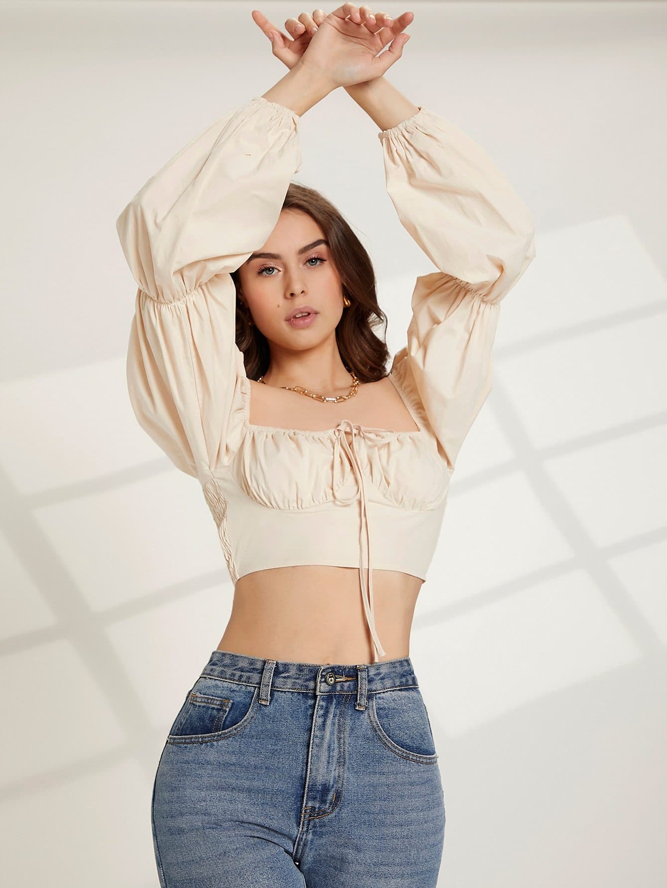 Square Neck Solid Ruched Knot Front Lantern Sleeve Crop Top