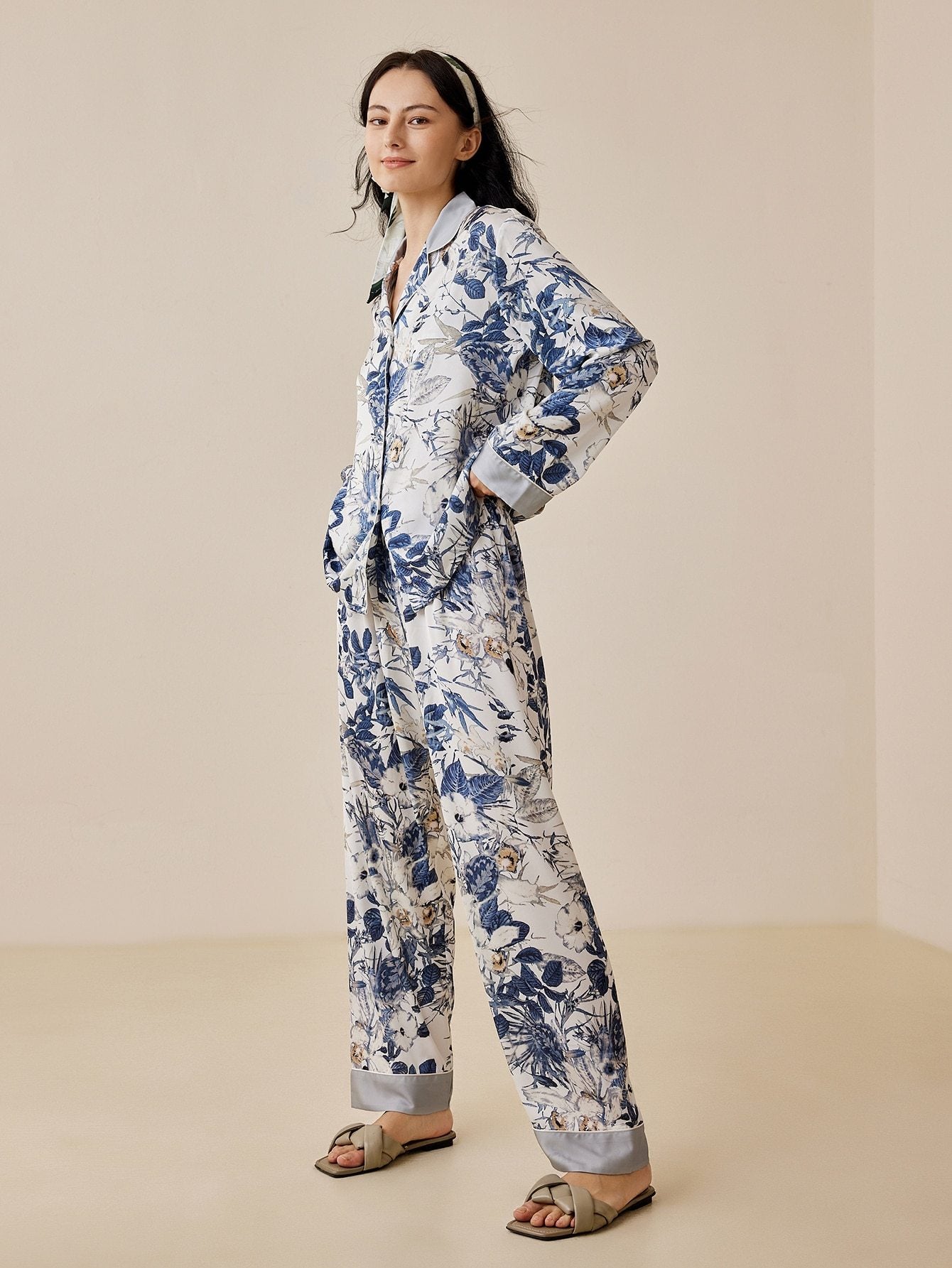 Floral and Plants Print Lapel Neck Contrast Binding Pyjama Sleepwear Set